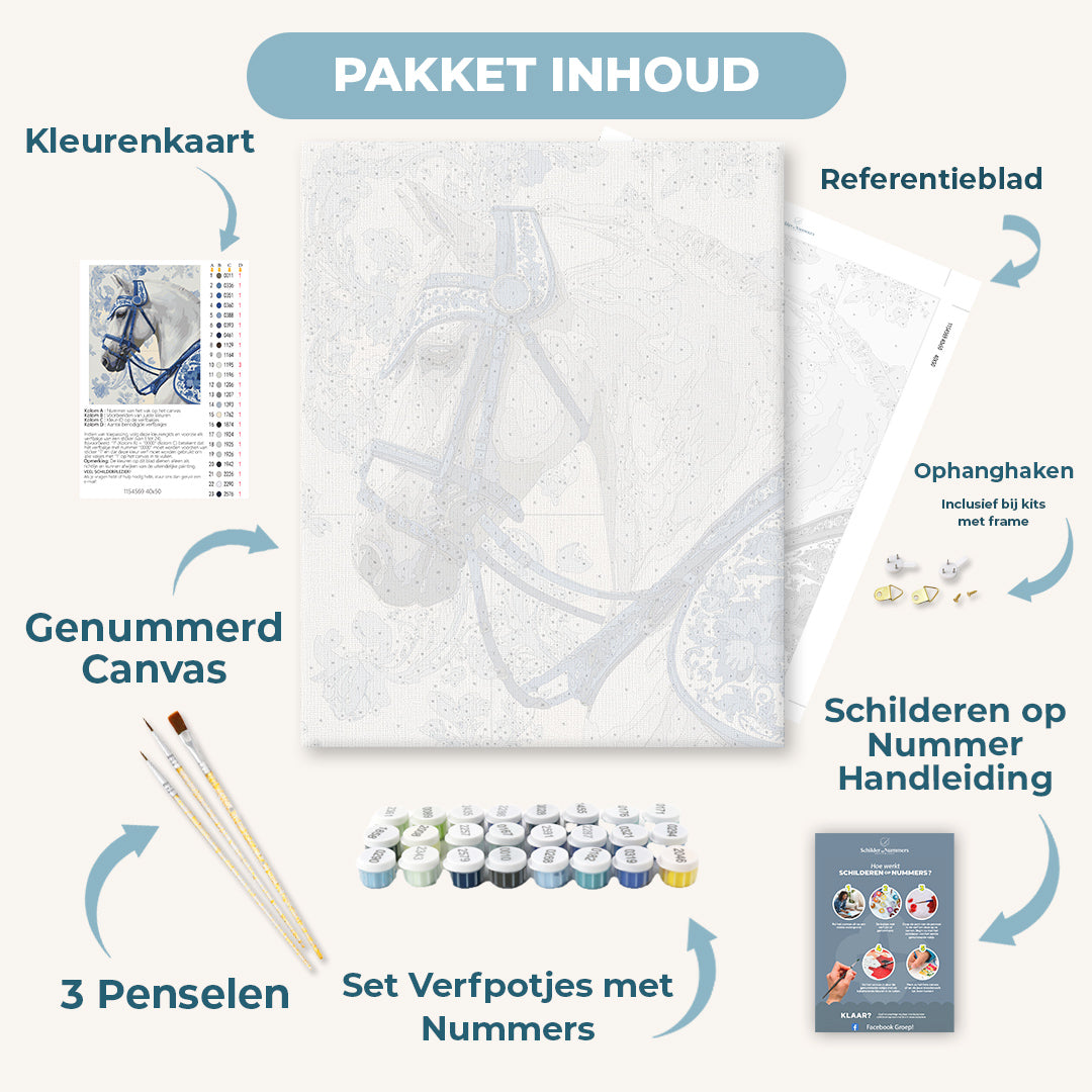 Porseleinen koninklijk paard